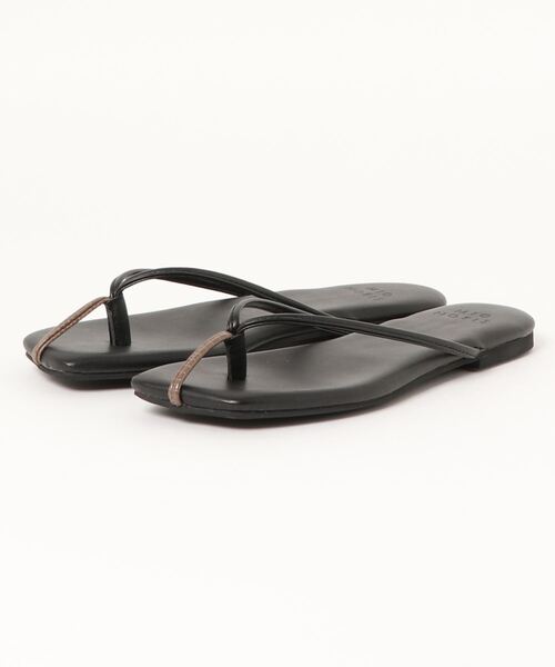 mio notis(ミオノティス)の「トゥポイントトングフラットサンダル(サンダル・レディース・ホワイト系その他/グレイッシュベージュ/ブラック・38/36/37/39)」の8枚目の写真