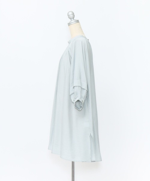 AS KNOW AS PINKY（アズノゥアズピンキー）の「贅沢タックな風フワチュニック（チュニック・レディース・ブラック/オフホワイト/ブルー・FREE）」の13枚目の写真