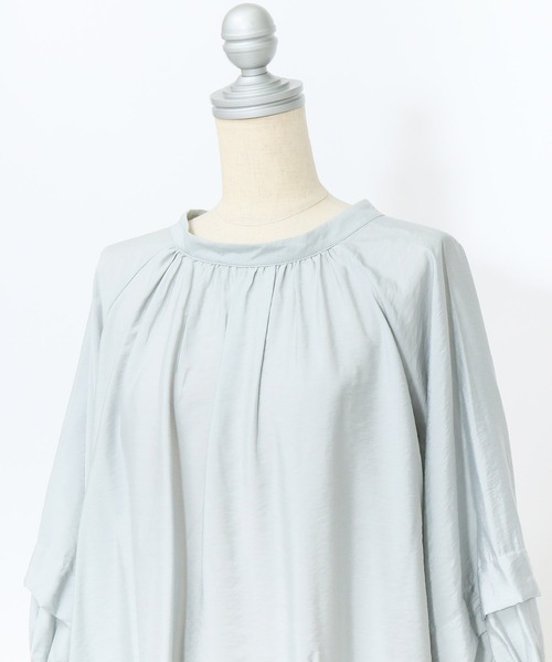 AS KNOW AS PINKY（アズノゥアズピンキー）の「贅沢タックな風フワチュニック（チュニック・レディース・ブラック/オフホワイト/ブルー・FREE）」の18枚目の写真