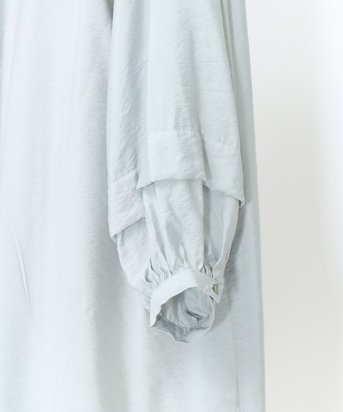 AS KNOW AS PINKY（アズノゥアズピンキー）の「贅沢タックな風フワチュニック（チュニック・レディース・ブラック/オフホワイト/ブルー・FREE）」の14枚目の写真