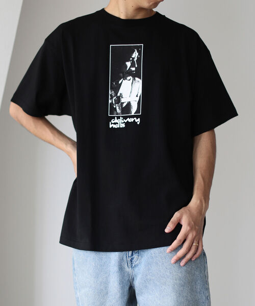 Delivery Hells(デリバリーヘルズ)の「Delivery Hells / Play Tシャツ(Tシャツ/カットソー・メンズ・ホワイト/ブラック・MEDIUM/LARGE/X-LARGE)」の2枚目の写真