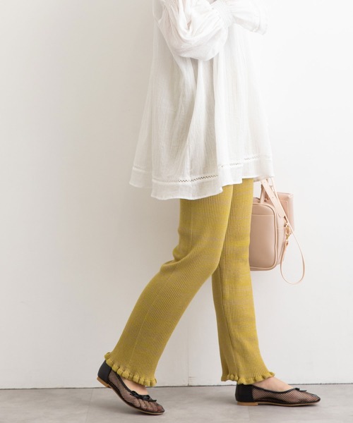 POU DOU DOU（プードゥドゥ）の「裾フリルニットパンツ（その他パンツ・レディース・イエロー/ブルー/モカ・3）」の3枚目の写真