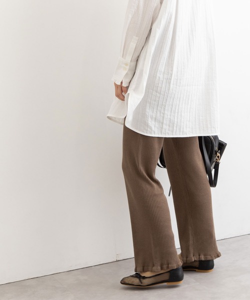 POU DOU DOU（プードゥドゥ）の「裾フリルニットパンツ（その他パンツ・レディース・イエロー/ブルー/モカ・3）」の2枚目の写真