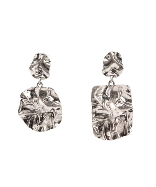 MURUA（ムルーア）の「クラッシュメタルプレートイヤリング（ピアス（両耳用）・レディース・ゴールド/シルバー・FREE）」の6枚目の写真