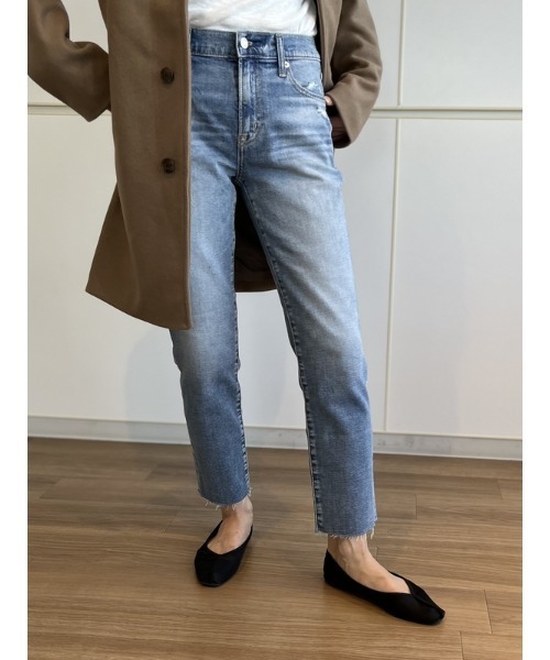 GAP（ギャップ）の「ミッドライズ ガールフレンドデニム（デニムパンツ・レディース・インディゴブルー・25/26/27/28/23/24/29/30）」の18枚目の写真