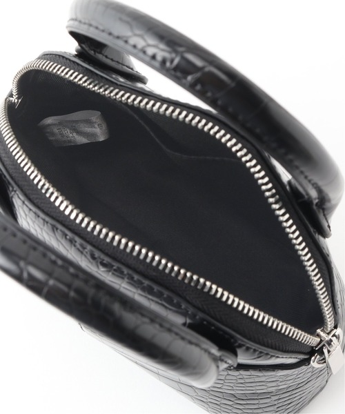 Simplicite(サンプリシテ)の「ハーフサークルチェーンミニショルダーBAG◆(ショルダーバッグ・レディース・ブラック/ブルー/アイボリー・FREE)」の18枚目の写真