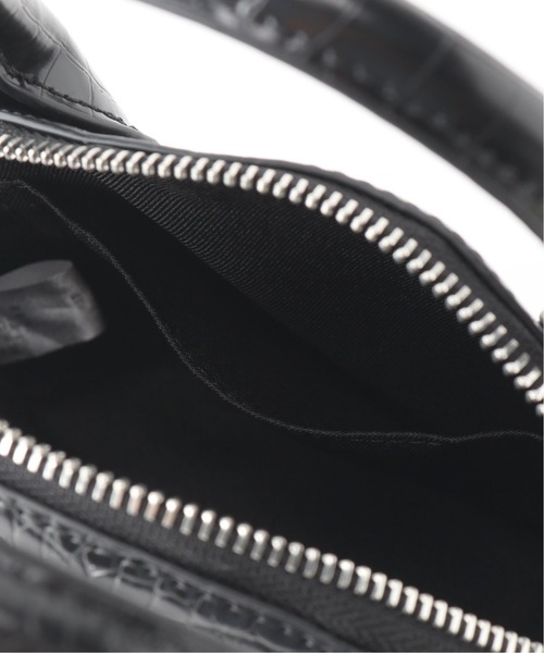 Simplicite(サンプリシテ)の「ハーフサークルチェーンミニショルダーBAG◆(ショルダーバッグ・レディース・ブラック/ブルー/アイボリー・FREE)」の17枚目の写真