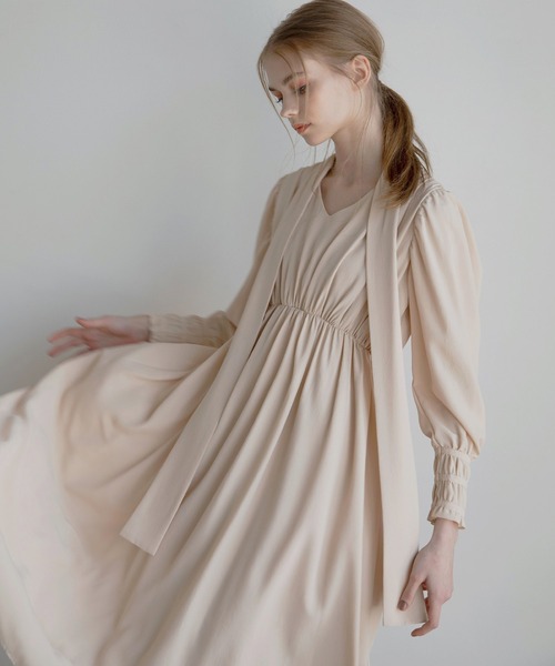 MIELI INVARIANT(ミエリインヴァリアント)の「Bowtie Wrinkle Dress(ワンピース・レディース・ブラック/クリーム・FREE)」の3枚目の写真