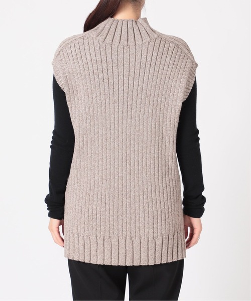 VERMEIL par iena(ヴェルメイユパーイエナ)の「【artens/アーテンス】シルク混ジレ ◆(ニット/セーター・レディース・ベージュ・FREE)」の13枚目の写真