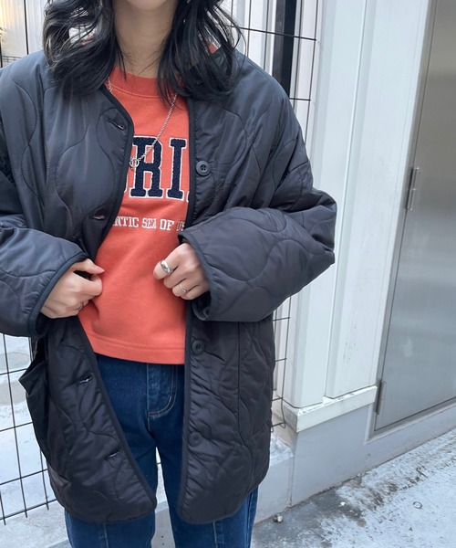 INGNI（イング）の「ノーカラーキルティングアウター／コート（ノーカラージャケット・レディース・ブラック/ベージュ/カーキ・M）」の13枚目の写真