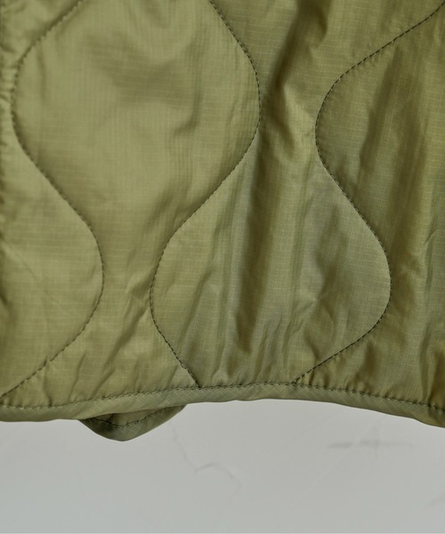 CPCM（シーピーシーエム）の「3WAYキルティングジャケット付きビッグシルエットモッズコート（モッズコート・メンズ・ブラック/カーキ・MEDIUM/LARGE）」の7枚目の写真