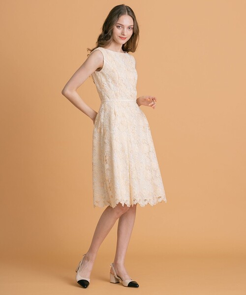 TOCCA(トッカ)の「COLOR BLOCK SLINGBACK SANDALS サンダル(サンダル・レディース・ブラック系/ベージュ系・38/36/37/35)」の6枚目の写真