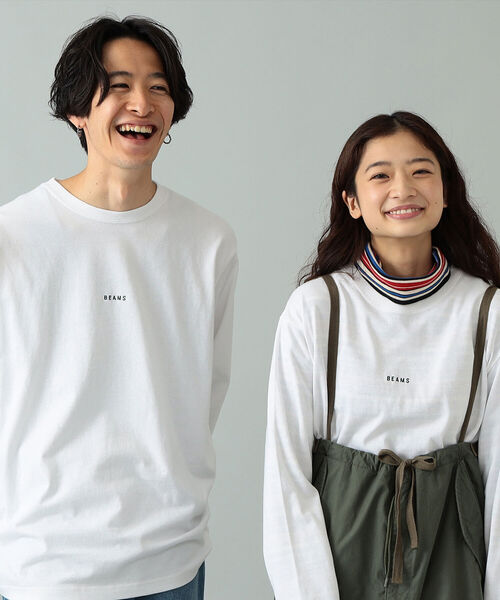 BEAMS(ビームス)の「BEAMS / ミニロゴ ロングスリーブ Tシャツ(Tシャツ/カットソー・メンズ・ホワイト/ブラック/ベージュ・SMALL/MEDIUM/LARGE/X-LARGE)」の11枚目の写真