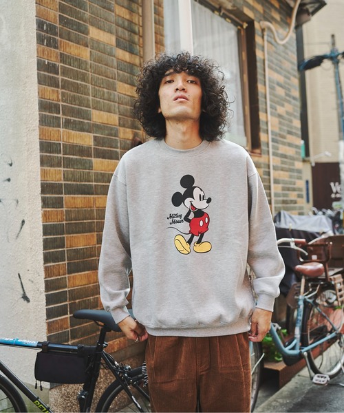 Disney(ディズニー)の「ディズニーコラボ裏起毛スウェット(スウェット・メンズ・ブラック/グレー/グリーン・MEDIUM/LARGE)」の7枚目の写真