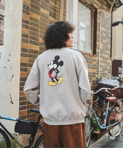 Disney(ディズニー)の「ディズニーコラボ裏起毛スウェット(スウェット・メンズ・ブラック/グレー/グリーン・MEDIUM/LARGE)」の14枚目の写真