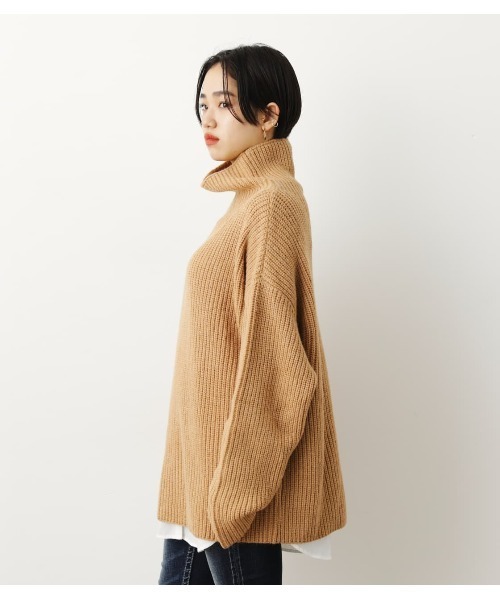 RODEO CROWNS WIDE BOWL（ロデオクラウンズワイドボウル）の「レイヤードハイネックニットトップス（ニット/セーター・レディース・ブラック/ベージュ/サックスブルー・FREE）」の14枚目の写真