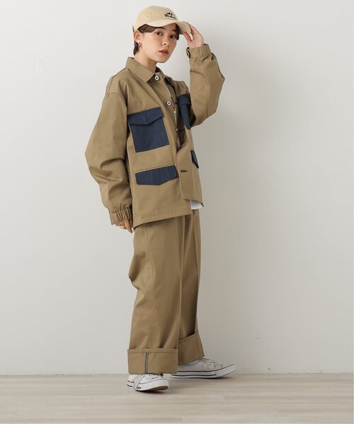 DOUBLE NAME（ダブルネーム）の「UNIVERSAL OVERALL×DOUBLE NAME異素材ワイドパンツ（その他パンツ・レディース・ベージュ/キナリ/ネイビー系・FREE）」の5枚目の写真