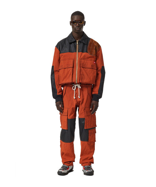 DIESEL（ディーゼル）の「メンズ ジャケット ブルゾン（ブルゾン・メンズ・ブラック/ホワイト系その他/ブラウン系その他・SMALL/LARGE/XX-LARGE/X-SMALL/MEDIUM/X-LARGE）」の8枚目の写真