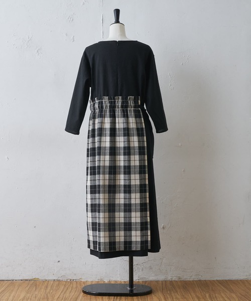 BEARDSLEY（ビアズリー）の「チェック生地がドッキング ラップスカート付ワンピース（ワンピース・レディース・ブラック・FREE）」の10枚目の写真