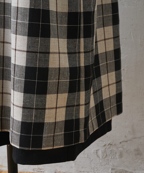 BEARDSLEY（ビアズリー）の「チェック生地がドッキング ラップスカート付ワンピース（ワンピース・レディース・ブラック・FREE）」の6枚目の写真