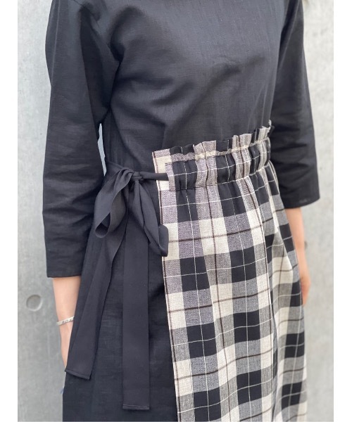 BEARDSLEY（ビアズリー）の「チェック生地がドッキング ラップスカート付ワンピース（ワンピース・レディース・ブラック・FREE）」の15枚目の写真
