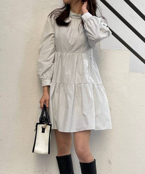 MAJESTIC LEGON（マジェスティックレゴン）の「ハイネックミニワンピ（ワンピース・レディース・オフホワイト/グレー系その他/ブルー系その他2・MEDIUM）」の6枚目の写真