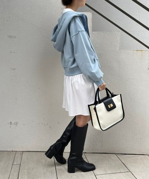 MAJESTIC LEGON（マジェスティックレゴン）の「ハイネックミニワンピ（ワンピース・レディース・オフホワイト/グレー系その他/ブルー系その他2・MEDIUM）」の17枚目の写真