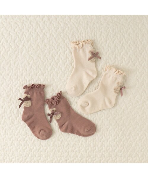 apres les cours(アプレレクール)の「tiny bear フリルソックス(ソックス/靴下・キッズ・アイボリー/ピンク・18/24/15 /21/12)」の4枚目の写真