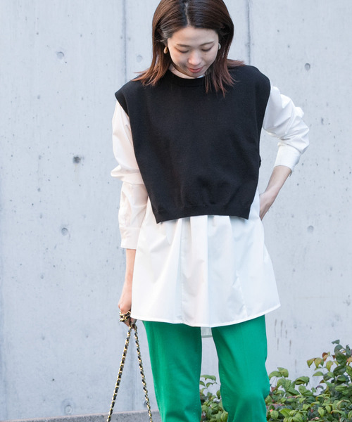 URBAN RESEARCH Sonny Label（アーバンリサーチサニーレーベル）の「『一部WEB限定カラー』ニットベストxフレアシャツレイヤーSET2（シャツ/ブラウス・レディース・ブラック/ライトグレー/ネイビー/チャコールグレー・FREE）」の14枚目の写真