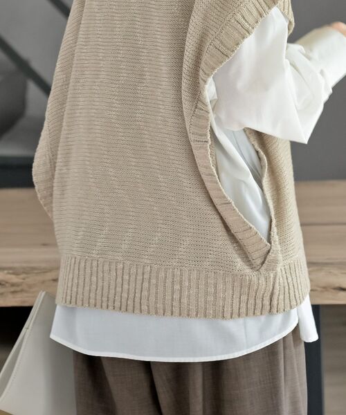 rps(アールピーエス)の「スラブニットベスト(ベスト・レディース・ライトグレー/ブルー/ベージュ系その他/グレイッシュベージュ/モカ/チャコールグレー・M/フリー)」の22枚目の写真