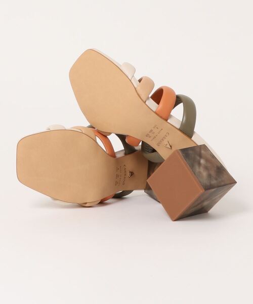 CARRANO（カラーノ）の「【CARRANO】スクエアヒールミュールサンダル(622003)（サンダル・レディース・ブラック/カーキ/オフホワイト・35/36/39/38/37）」の5枚目の写真