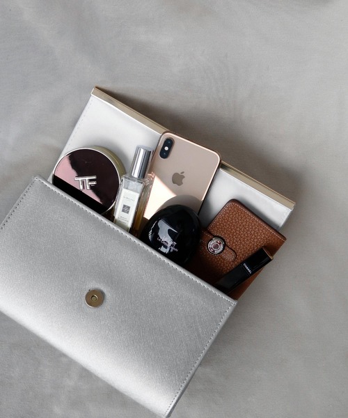 girl（ガール）の「スクエアフォルムクラッチパーティーバッグ 結婚式 パーティー お呼ばれ オケージョン（クラッチバッグ・レディース・ブラック/ベージュ/シルバー/ゴールド・FREE）」の9枚目の写真