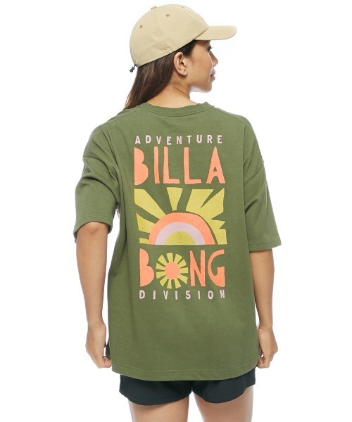 BILLABONG(ビラボン)の「BILLABONG レディース 【A/Div.】 ADIV SS TEE Tシャツ 【2022年春夏モデル】/ビラボン半袖Tシャツ(Tシャツ/カットソー・レディース・オリーブ/オフホワイト/ピンク・MEDIUM/LARGE)」の2枚目の写真