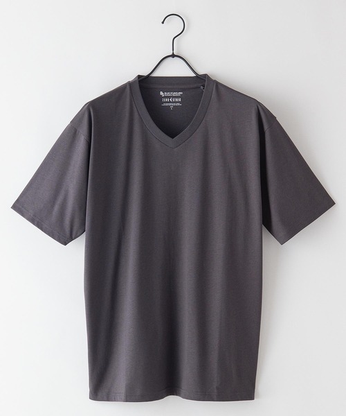 Blue Standard (ブルースタンダード)の「【BLUE STANDARD/ブルースタンダード】汗染みの目立ちにくいTシャツ ゼロステイン 撥水性 UVカット VネックTシャツ(Tシャツ/カットソー・メンズ・グレー/オリーブ/ブルー/ライトベージュ/ホワイト/チャコールグレー/ブラック/ネイビー・MEDIUM/LARGE/X-LARGE/SMALL)」の16枚目の写真