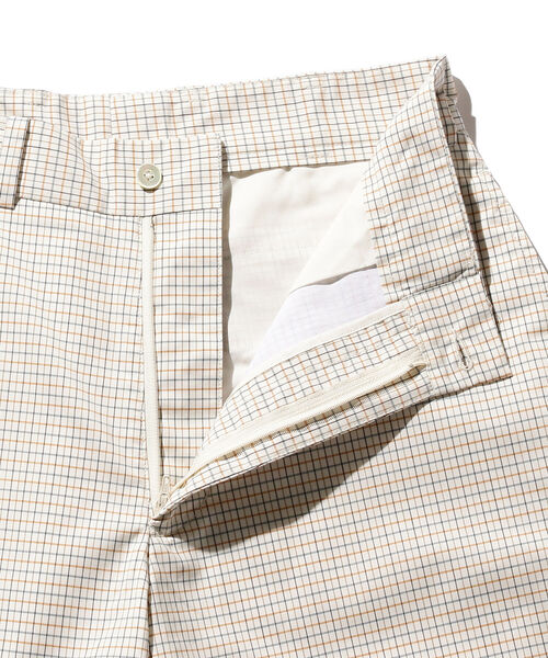 BEAMS PLUS(ビームスプラス)の「BEAMS PLUS / プレーンフロント タッタソールチェック ショーツ(その他パンツ・メンズ・グリーン系その他/イエロー系その他・SMALL/MEDIUM/LARGE/X-LARGE)」の14枚目の写真