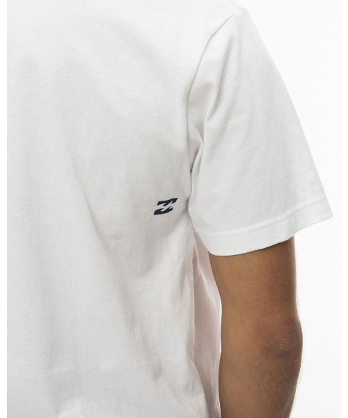 BILLABONG（ビラボン）の「BILLABONG メンズ  UNITY LOGO Ｔシャツ  【2022年夏モデル】/ビラボン半袖Tシャツ（Tシャツ/カットソー・メンズ・ホワイト/ブラック/イエロー/ホワイト系その他・MEDIUM/LARGE/X-LARGE/SMALL）」の13枚目の写真