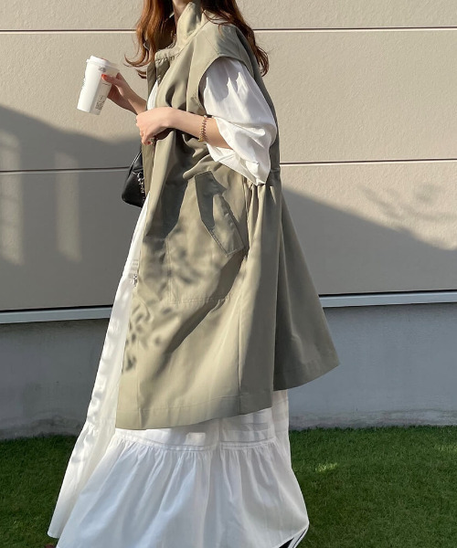 ISOOK(アイスー)の「Military long vest / ミリタリーロングベスト(meg select)(その他アウター・レディース・カーキ・FREE)」の6枚目の写真