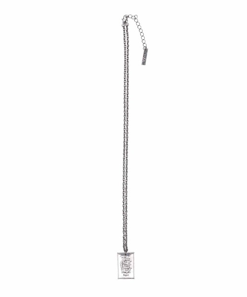 X-girl(エックスガール)の「OLD ENGLISH LOGO PLATE NECKLACE(ネックレス・レディース・シルバー/ゴールド・ONE SIZE)」の7枚目の写真