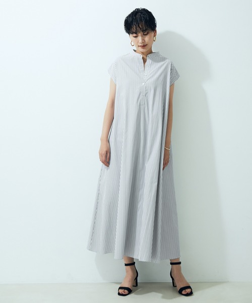 SALON adam et rope'(サロン アダム エ ロペ)の「【WEB限定】バンドカラーストライプフレンチスリーブワンピース(シャツワンピース)」|ブラック系その他