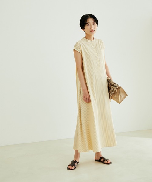 SALON adam et rope'（サロン アダム エ ロペ）の「【WEB限定】バンドカラーストライプフレンチスリーブワンピース（シャツワンピース・レディース・ブラック系その他/ライトグレー/イエロー系その他・FREE）」の19枚目の写真