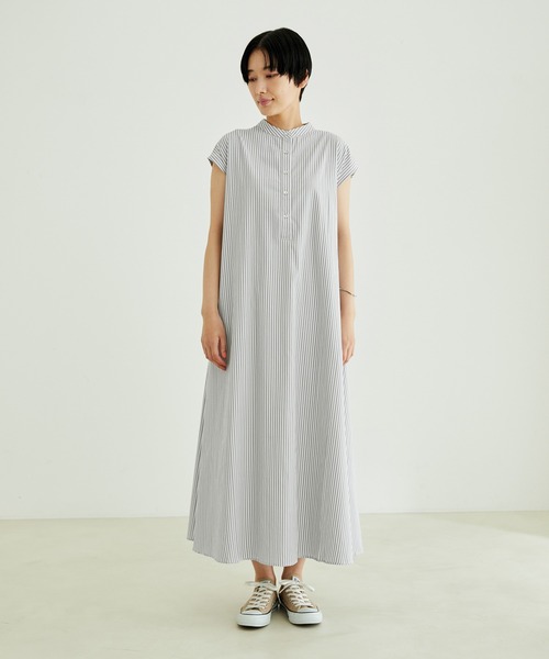 SALON adam et rope'（サロン アダム エ ロペ）の「【WEB限定】バンドカラーストライプフレンチスリーブワンピース（シャツワンピース・レディース・ブラック系その他/ライトグレー/イエロー系その他・FREE）」の9枚目の写真