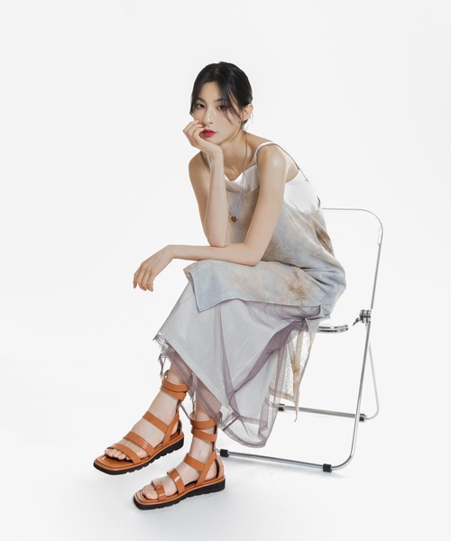 FOLLOWIN（フォロウィン）の「[FLW MADE]タイダイ配色ロングワンピース（ワンピース・レディース・ブラック/ベージュ/グレー・FREE）」の4枚目の写真