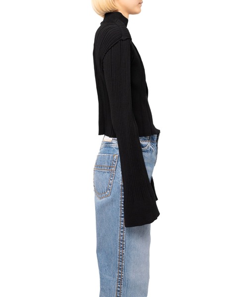 Maison MIHARA YASUHIRO(メゾンミハラヤスヒロ)の「Tucked Pullover(ニット/セーター・レディース・ブラック/イエロー・38/36/40)」の8枚目の写真