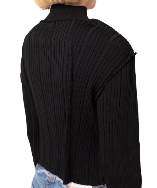 Maison MIHARA YASUHIRO(メゾンミハラヤスヒロ)の「Tucked Pullover(ニット/セーター・レディース・ブラック/イエロー・38/36/40)」の10枚目の写真