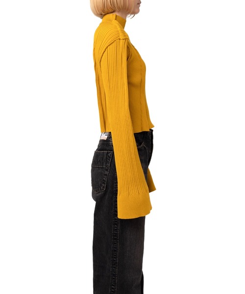 Maison MIHARA YASUHIRO(メゾンミハラヤスヒロ)の「Tucked Pullover(ニット/セーター・レディース・ブラック/イエロー・38/36/40)」の14枚目の写真