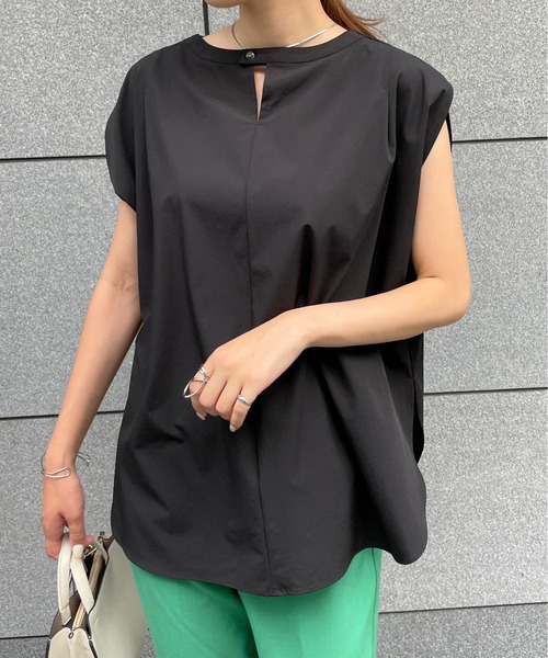 StyleSea（スタイルシー）の「クールタッチ前後2WAYタックフレンチブラウス（シャツ/ブラウス・レディース・ブラック/ベージュ/カーキ/ピンク・FREE）」の2枚目の写真