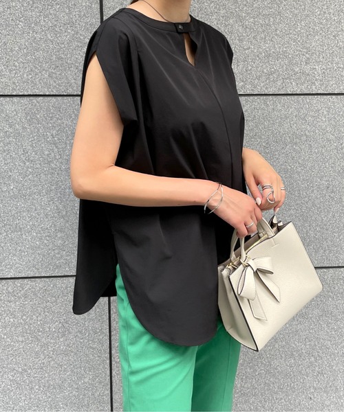 StyleSea（スタイルシー）の「クールタッチ前後2WAYタックフレンチブラウス（シャツ/ブラウス・レディース・ブラック/ベージュ/カーキ/ピンク・FREE）」の11枚目の写真