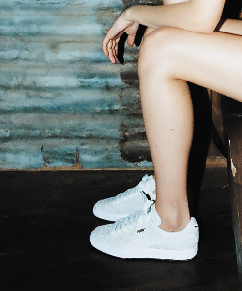 X-girl（エックスガール）の「X-girl×PUMA SUEDE WHITE PACK（スニーカー・レディース・ホワイト・27cm/23cm/28cm/24cm/23.5cm/24.5cm/25cm）」の8枚目の写真