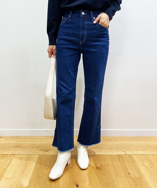 OPAQUE.CLIP(オペークドットクリップ)の「◆オーガニックコットンデニム 205 フレアカットオフ(その他パンツ・レディース・ブルー/ダークネイビー/チャコールグレー・38/42/40/36)」の12枚目の写真