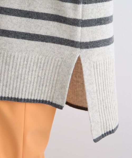 【otonaMUSE12月号掲載/佐田真由美さん着用】ウールカシミヤVネックニット